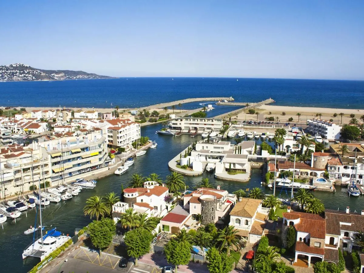 Apartment Gran Reserva-35 By Interhome Empuriabrava